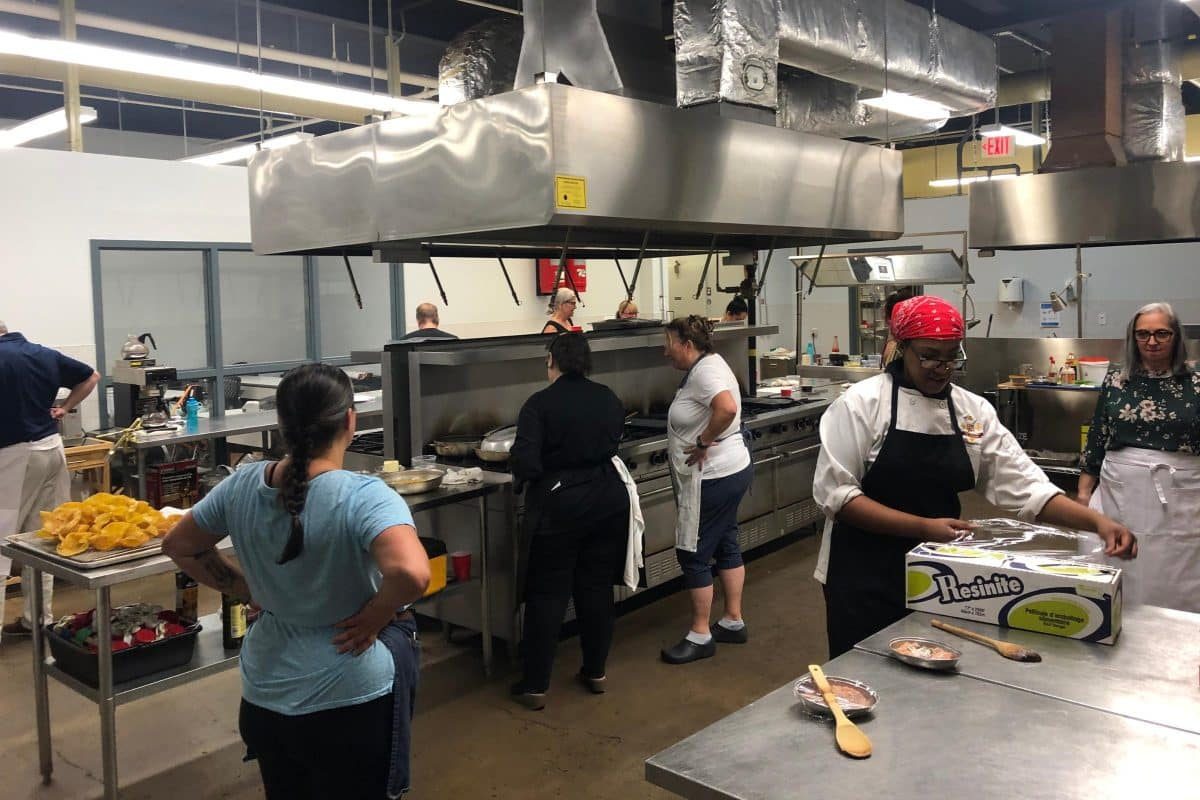 Ultimate-Burger-Recreational-Class-Blog-Image-6-Top-Toques-Institute-of-Culinary-Excellence